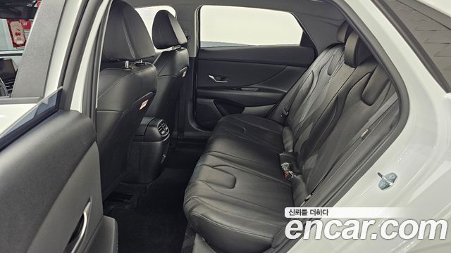 Hyundai AVANTE 2026 — photo 12