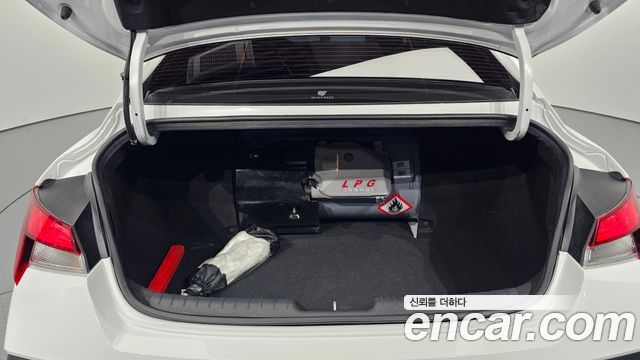 Hyundai AVANTE 2026 — photo 20