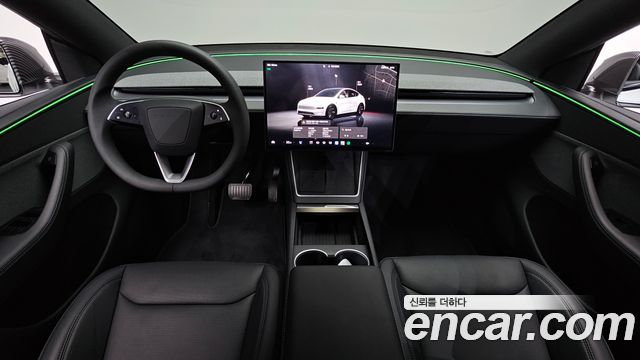 Tesla Model Y 2026 — photo 10