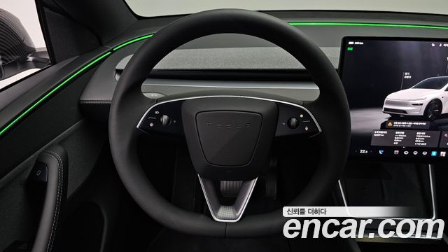 Tesla Model Y 2026 — photo 19
