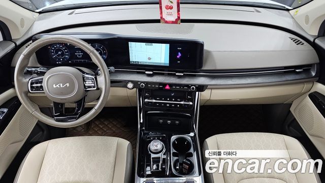 Kia Canival 2023 — photo 7