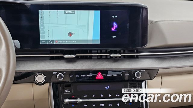 Kia Canival 2023 — photo 14