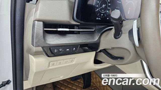Kia Canival 2023 — photo 16
