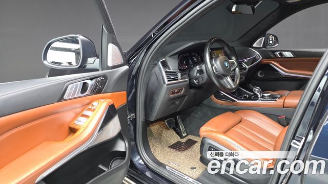 BMW X7 2022 — photo 13