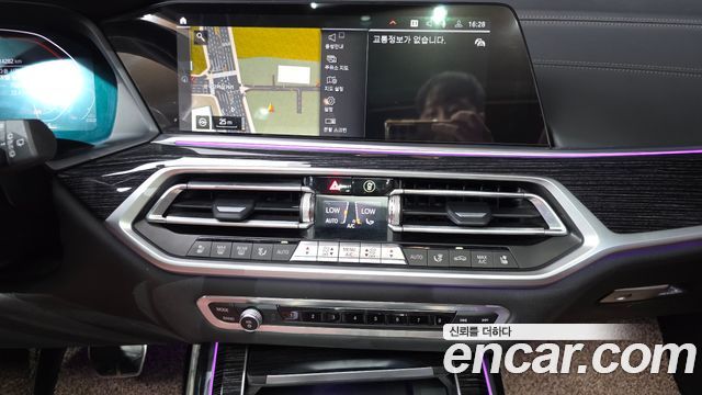 BMW X7 2022 — photo 19