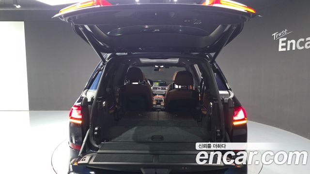 BMW X7 2022 — photo 25