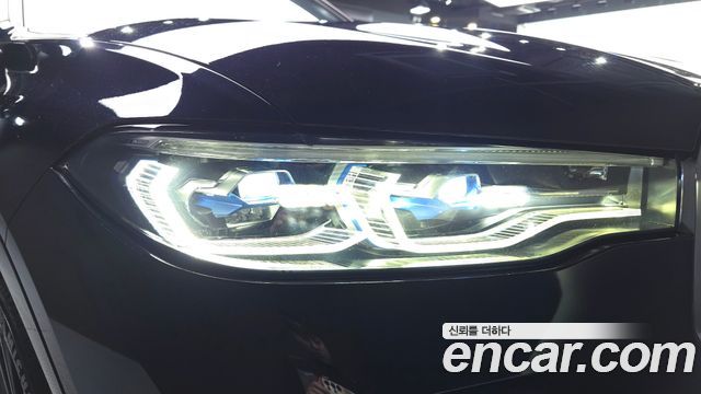 BMW X7 2022 — photo 8