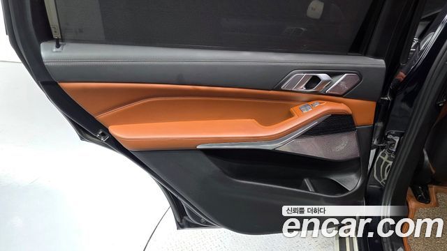 BMW X7 2022 — photo 15