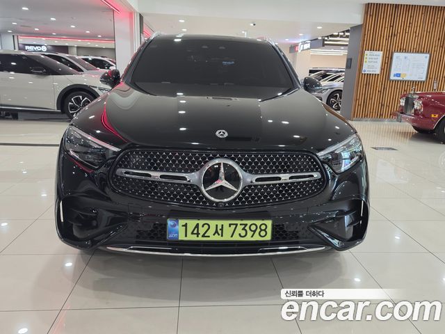 Mercedes-Benz GLC-Class 2026 — photo 3