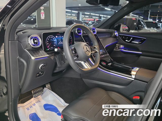 Mercedes-Benz GLC-Class 2026 — photo 11
