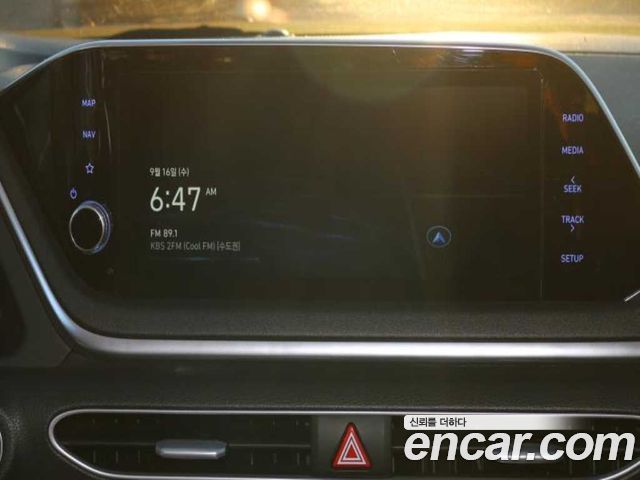 Hyundai Sonata 2022 — photo 12