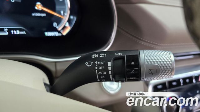 Genesis GV80 2020 — photo 26