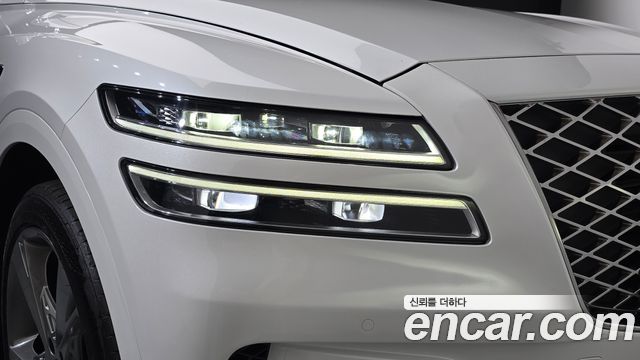 Genesis GV80 2020 — photo 8