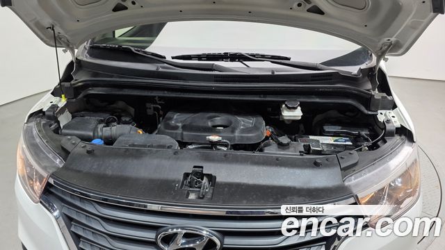 Hyundai Starex 2020 — photo 6