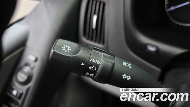 Hyundai Starex 2020 — photo 17
