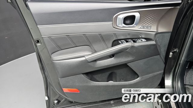 Kia Sorento 2024 — photo 14