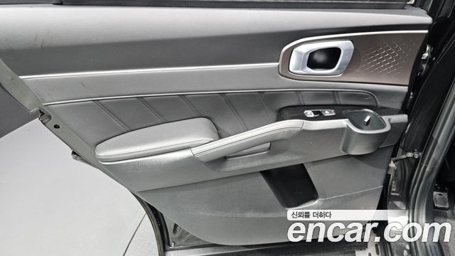 Kia Sorento 2024 — photo 15