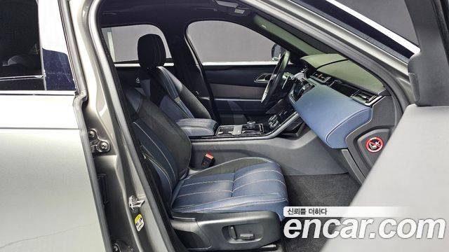 Land Rover Range Rover Velar 2019 — photo 11
