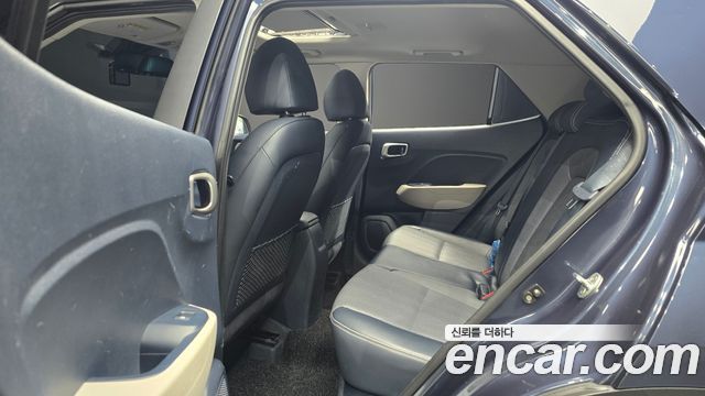 Hyundai Venue 2020 — photo 18