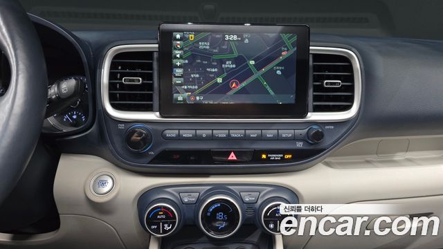 Hyundai Venue 2020 — photo 21
