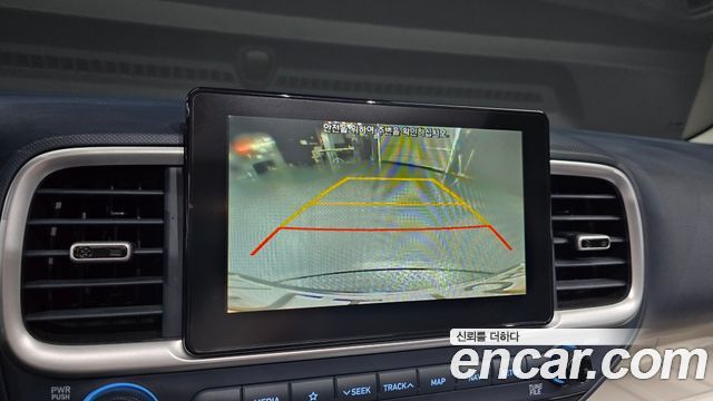 Hyundai Venue 2020 — photo 22
