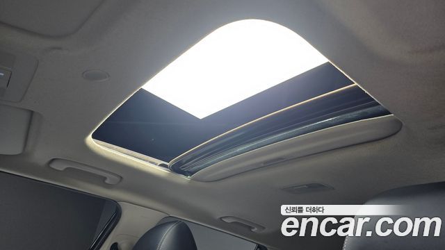 Hyundai Venue 2020 — photo 23