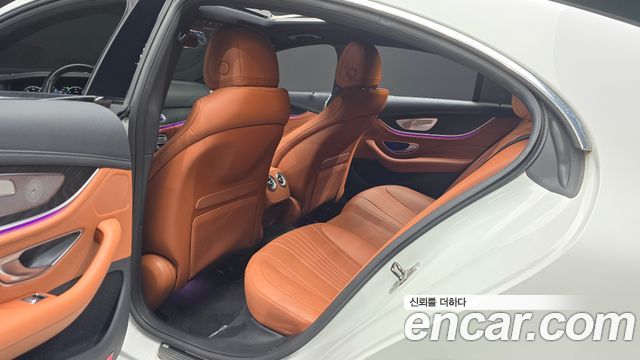 Mercedes-Benz CLS-Class 2023 — photo 17