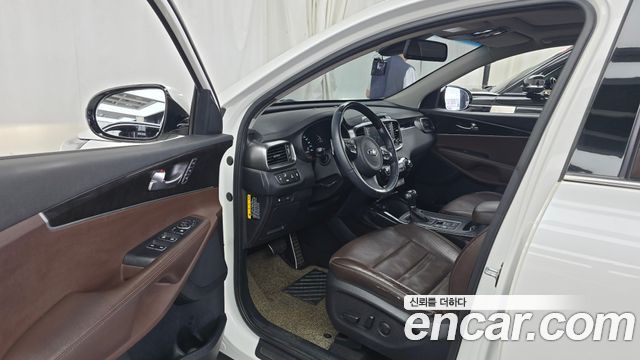 Kia Sorento 2017 — photo 10
