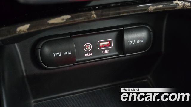 Kia Sorento 2017 — photo 14