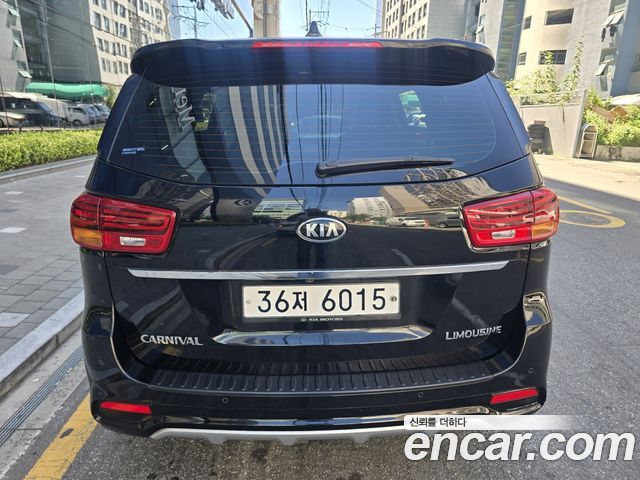 Kia Canival 2019 — photo 4