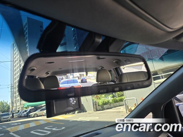 Kia Canival 2019 — photo 17