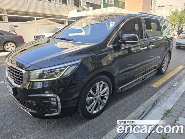Kia Canival 2019 — photo 18