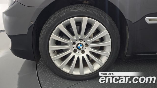 BMW 7-Series 2012 — photo 5