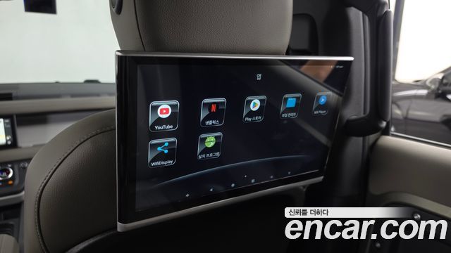 Land Rover Defender 2020 — photo 31