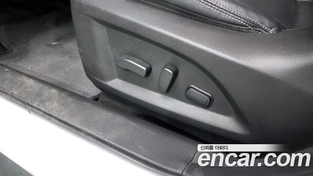 Renault Korea QM6 2021 — photo 32