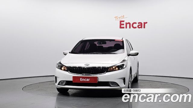 Kia K3 2016 — photo 3