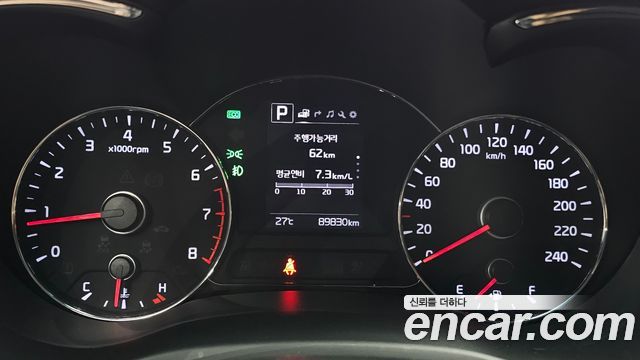 Kia K3 2016 — photo 10