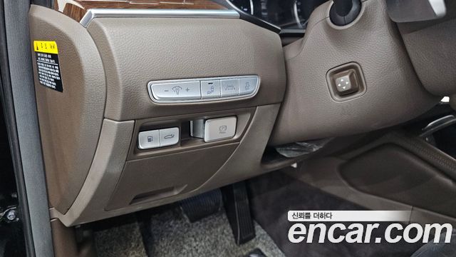 Kia K9 2020 — photo 41