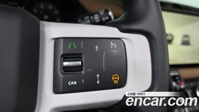 Land Rover Defender 2025 — photo 26