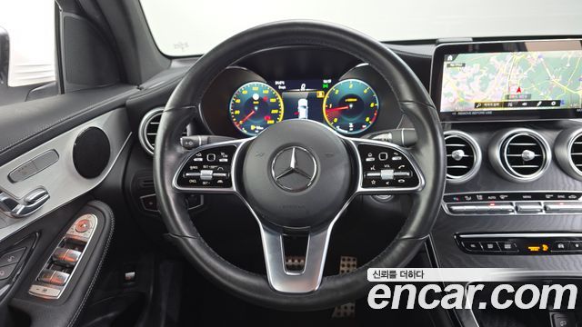 Mercedes-Benz GLC-Class 2023 — photo 19