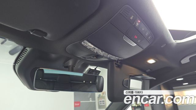 Mercedes-Benz GLC-Class 2023 — photo 24