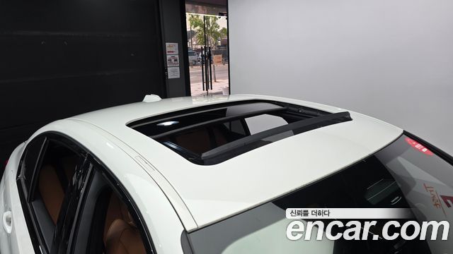 BMW 3-Series 2025 — photo 18