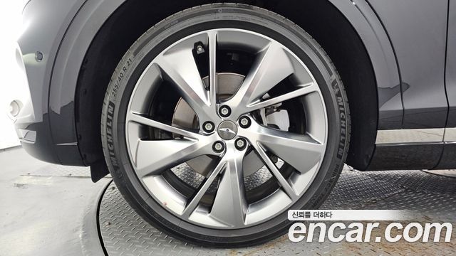 Genesis GV70 2021 — photo 5