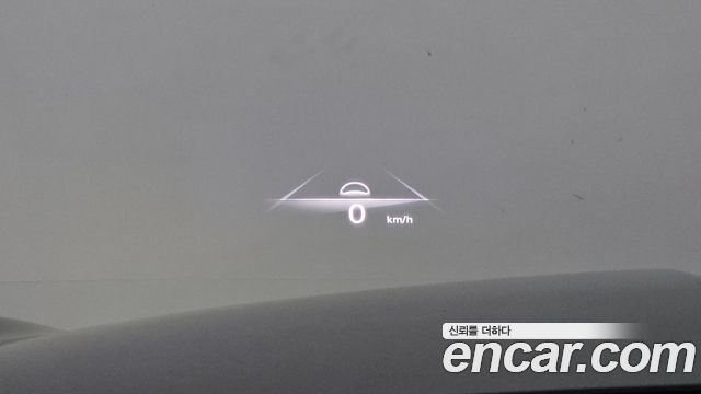 Genesis GV70 2021 — photo 18