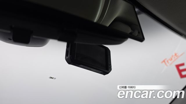 Renault Korea SM6 2019 — photo 23