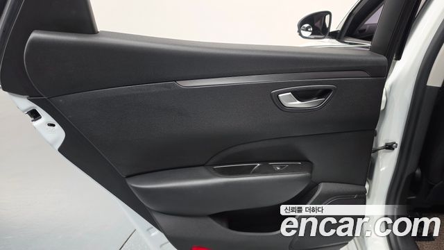 Renault Korea SM6 2019 — photo 15