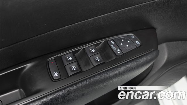 Renault Korea SM6 2019 — photo 28