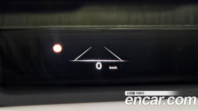 Genesis GV60 2023 — photo 27