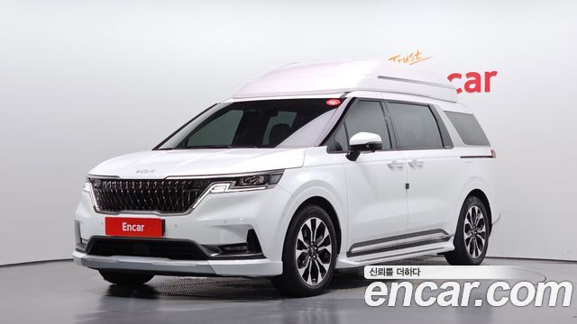 Kia Canival 2022 — photo 1