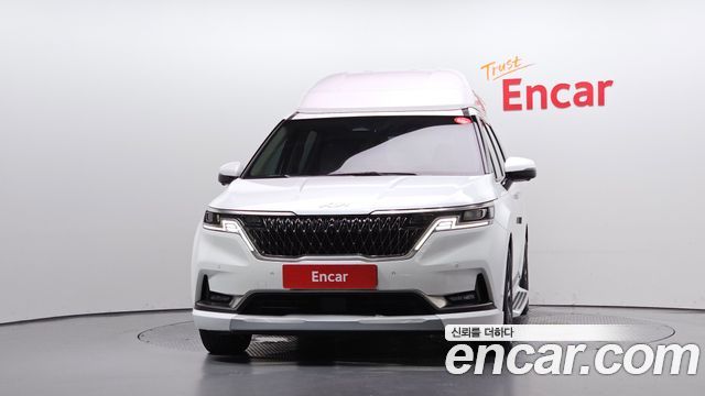Kia Canival 2022 — photo 3